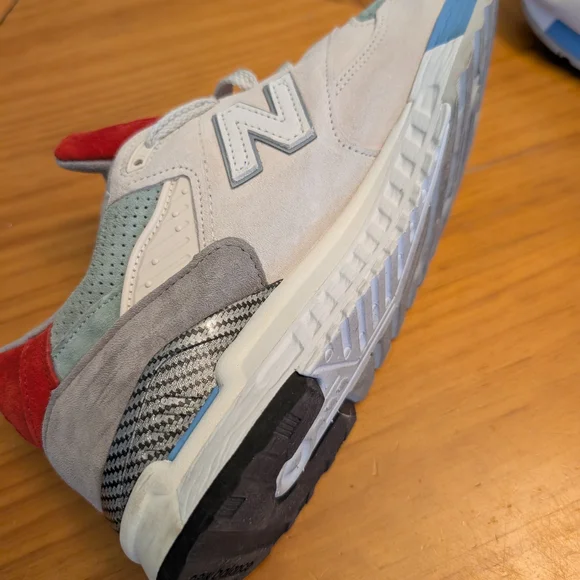 Men's New Balance 998 Limited Edition - Picture 5 of 8